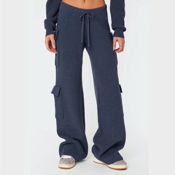Women's Blue cargo Knit Pants - Picture 3 of 5